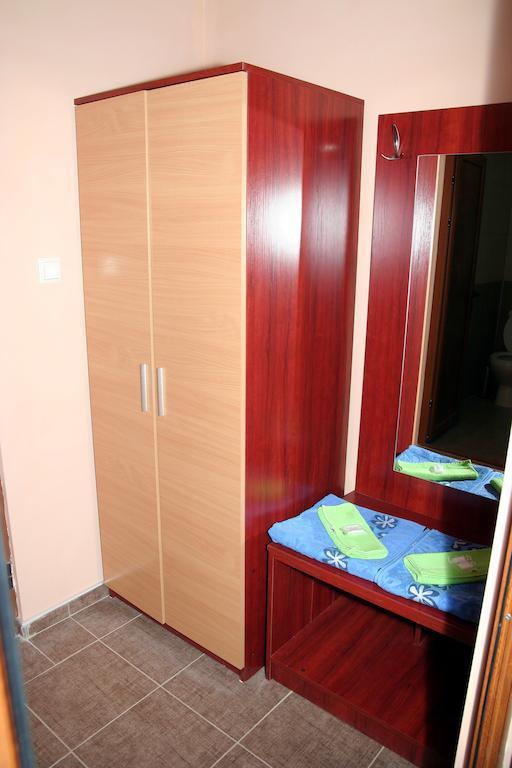 Interrum Hotel Ράζγκραντ Εξωτερικό φωτογραφία
